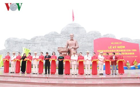 Cán bộ, chiến sỹ Công an nhân dân thực hiện theo 6 điều Chủ tịch Hồ Chí Minh đã dạy - ảnh 2