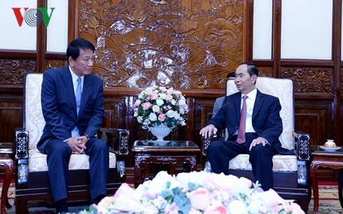 Chủ tịch nước Trần Đại Quang tiếp Đại sứ Đặc biệt Việt - Nhật - ảnh 1
