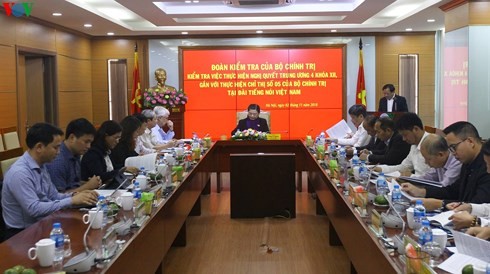 Phó Chủ tịch Quốc hội Tòng Thị Phóng làm việc với Đài Tiếng nói Việt Nam - ảnh 1