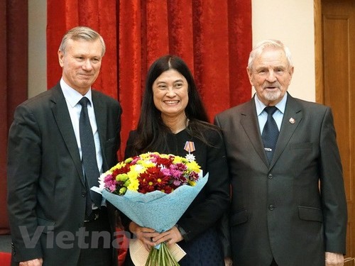 Hội Hữu nghị Nga-Việt không ngừng đóng góp thúc đẩy tình hữu nghị, hợp tác giữa hai dân tộc  - ảnh 1