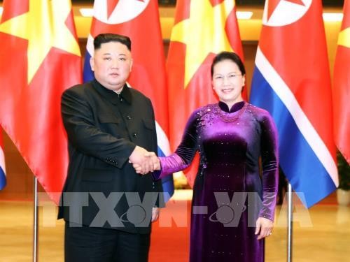 Chủ tịch Quốc hội Nguyễn Thị Kim Ngân hội kiến với Chủ tịch Triều Tiên Kim Jong-un - ảnh 1