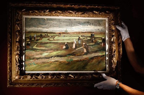 Trưng bày ảnh kỹ thuật số các tác phẩm của danh họa Vicent Van Gogh - ảnh 1