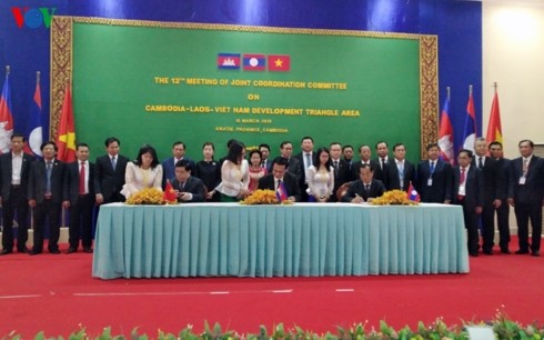 Việt Nam chủ trì xây dựng kế hoạch hành động xúc tiến thương mại khu vực Tam giác Phát triển CLV - ảnh 1