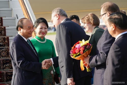 Lễ đón chính thức Thủ tướng Nguyễn Xuân Phúc tại Thủ đô Moscow, Liên bang Nga  - ảnh 1