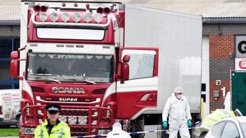 Vụ 39 thi thể trong xe tải ở Anh:VN phối hợp các cơ quan chức năng Anh đẩy nhanh công tác xác minh quốc tịch, danh tính - ảnh 1