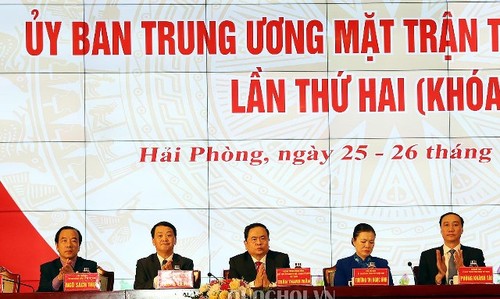 Chủ tịch Quốc hội Nguyễn Thị Kim Ngân dự Hội nghị Ủy ban Trung ương Mặt trận Tổ quốc Việt Nam lần thứ 2 (Khóa IX) - ảnh 2