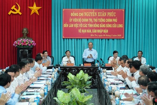 Thủ tướng Nguyễn Xuân Phúc làm việc với các tỉnh ĐBSCL về hạn hán, xâm nhập mặn - ảnh 1