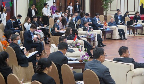  Khai mạc Hội nghị Bộ trưởng Kinh tế ASEAN hẹp lần thứ 26 - ảnh 3