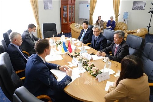 Việt Nam tìm kiếm cơ hội đầu tư và kinh doanh tại tỉnh Cherkasy, Ukraine - ảnh 1