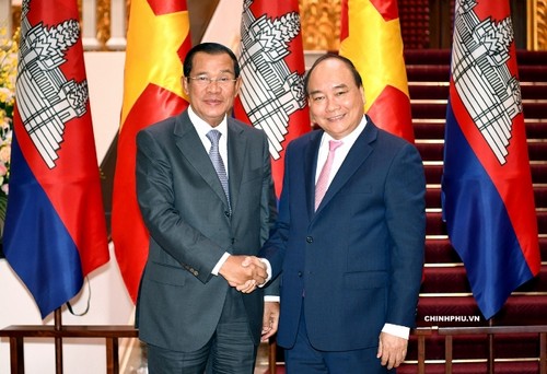 Thủ tướng Hun Sen cảm ơn Thủ tướng Nguyễn Xuân Phúc giúp Campuchia phòng chống Covid-19 - ảnh 1
