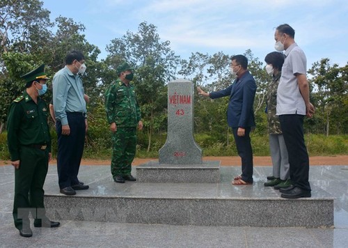 Xây dựng đường biên giới Việt Nam - Campuchia hoà bình, hữu nghị, hợp tác và phát triển - ảnh 1
