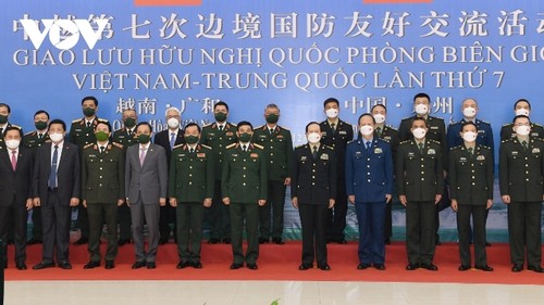 Giao lưu hữu nghị Quốc phòng biên giới Việt Nam – Trung Quốc  - ảnh 1