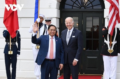 Thủ tướng Chính phủ Phạm Minh Chính gặp Tổng thống Joseph Biden    - ảnh 1