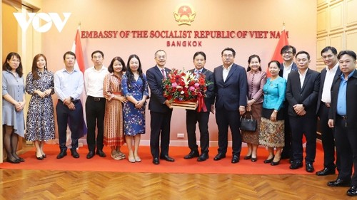 Đại sứ quán Lào tại Thái Lan chúc mừng Quốc khánh Việt Nam - ảnh 2