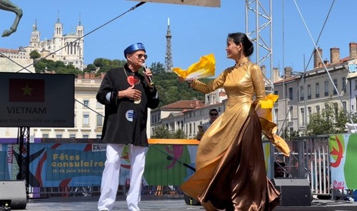 Quảng bá văn hóa Việt Nam tại Lễ hội Lyon ( Pháp) - ảnh 6