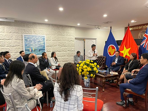 Đoàn Ủy ban Nhà nước về NVNONN thăm cộng đồng người Việt tại Australia - ảnh 4