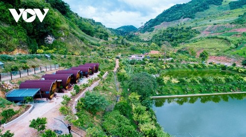 Nhiều điểm du lịch tỉnh Sơn La hút khách dịp Tết nguyên đán 2023 - ảnh 1