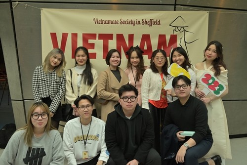 Ngày hội văn hóa Việt Nam 2023 tại Sheffield, Vương quốc Anh - ảnh 4
