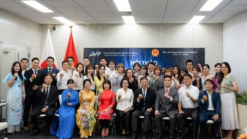 Hội thảo “Tầm quan trọng của việc dạy Tiếng Việt và văn hóa Việt cho trẻ em Việt Nam tại Kyushu, Nhật Bản” - ảnh 4