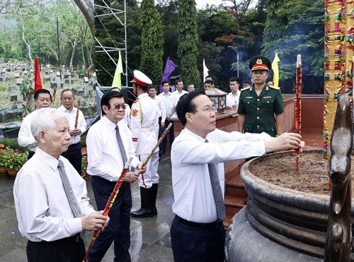 “Chủ tịch nước Võ Văn Thưởng dự các hoạt động kỷ niệm 76 năm ngày Thương binh – Liệt sỹ tại Côn Đảo - ảnh 2