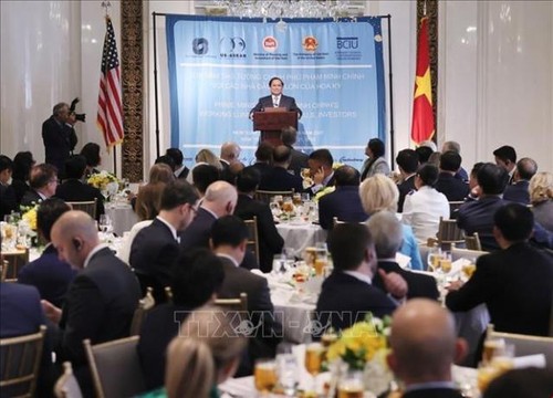 Thủ tướng Phạm Minh Chính tọa đàm, ăn trưa với các nhà đầu tư Hoa Kỳ - ảnh 1