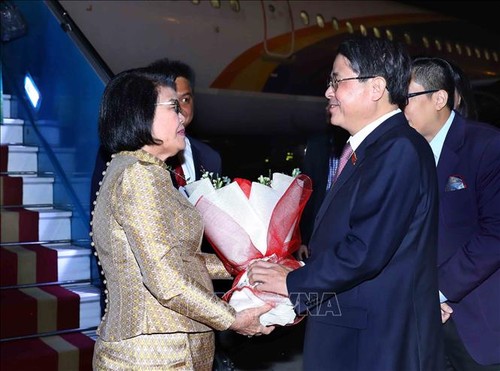 Chủ tịch Quốc hội Vương quốc Campuchia đến Hà Nội bắt đầu thăm chính thức Việt Nam - ảnh 1