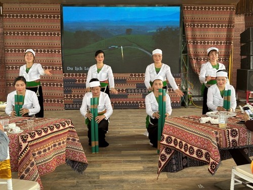Câu lạc bộ dân gian Long Cốc- gìn giữ văn hóa dân tộc Mường - ảnh 4