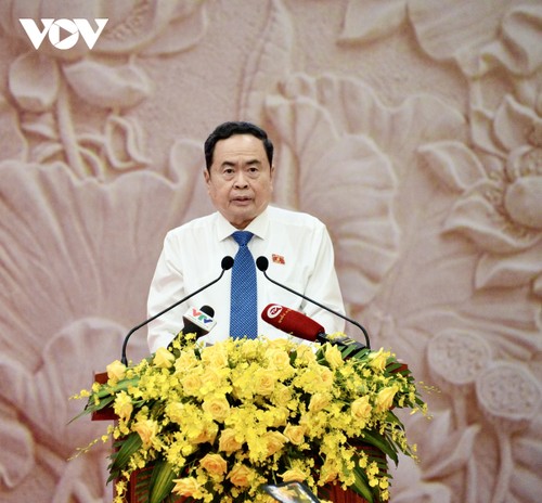 Председатель Национального собрания Чан Тхань Ман принял участие в 15-й сессии Народного совета провинции Биньфыок - ảnh 1