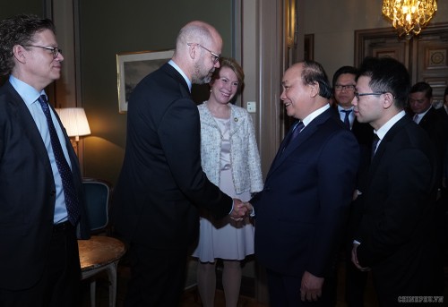 Thủ tướng Nguyễn Xuân Phúc hội đàm với Thủ tướng Thụy Điển - ảnh 11
