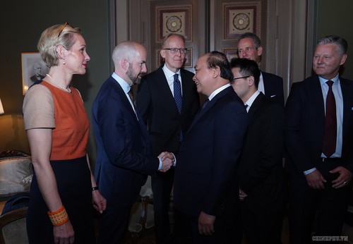 Thủ tướng Nguyễn Xuân Phúc hội đàm với Thủ tướng Thụy Điển - ảnh 10