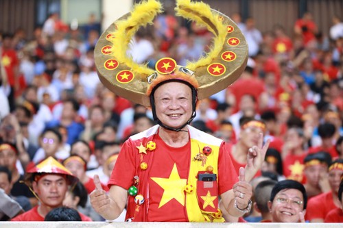 World Cup 2022: Việt Nam 1-0 Malaysia - Quang Hải lập công - ảnh 1