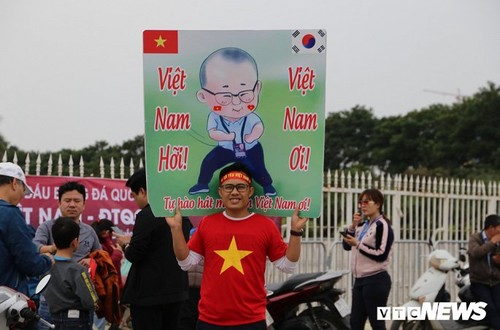 TRỰC TIẾP ĐT Việt Nam 1 - 0 UAE: Tiến Linh xuất thần lập siêu phẩm - ảnh 16