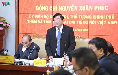 Hình ảnh: Thủ tướng Nguyễn Xuân Phúc thăm và làm việc với VOV - ảnh 15