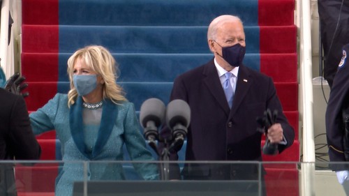 Trực tiếp: Ông Joe Biden chính thức trở thành Tổng thống Mỹ thứ 46 - ảnh 9
