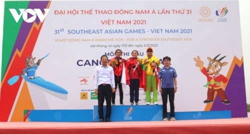 SEA Games 31: Việt Nam giành thêm 1 HCV ở môn đua thuyền Canoeing/Kayak - ảnh 3