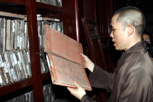 Grabados en madera de la pagoda Vinh Nghiem: patrimonio documental de UNESCO - ảnh 1