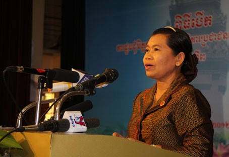 Vietnam y Cambodia afianzan relaciones de amistad y cooperación - ảnh 1