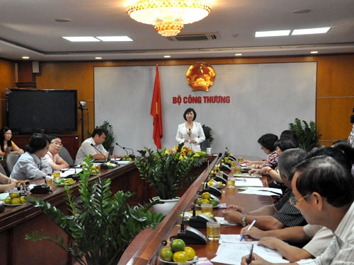 Vietnam renueva sector textil por una integración económica más profunda - ảnh 1