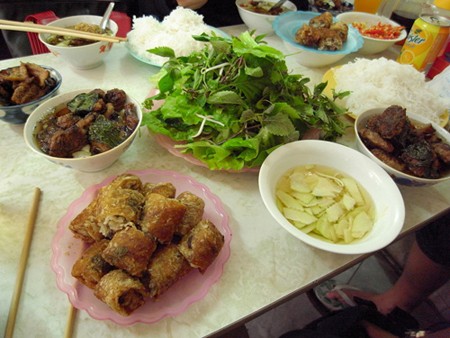 Libro Guinness de los records reconocen valores gastronómicos de tres comidas vietnamitas - ảnh 3