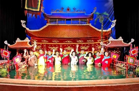 Récord Guinness para el Teatro de guiñol acuático Thang Long de Vietnam - ảnh 3