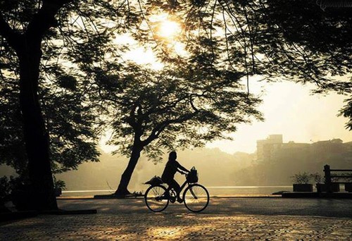 Hanoi en los últimos días del otoño  - ảnh 10