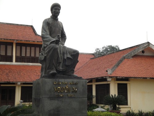 UNESCO adora al gran poeta vietnamita - ảnh 2