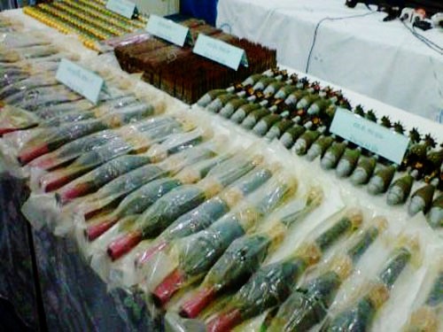 Ejército tailandés detecta armas y explosivos hacia la capital - ảnh 1