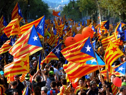 Parlamento español rechaza referendo de Cataluña sobre su independencia regional - ảnh 1