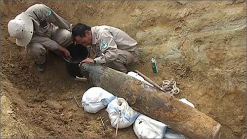 Vietnam se empeña en superar las secuelas de bombas y minas  - ảnh 1