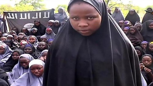 Boko Haram ofrece liberar a las niñas secuestradas a cambio de un grupo de presos islamistas - ảnh 1