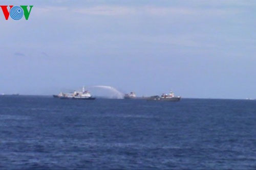 Agresiones de barcos chinos contra las fuerzas de control marítimo de Vietnam  - ảnh 7