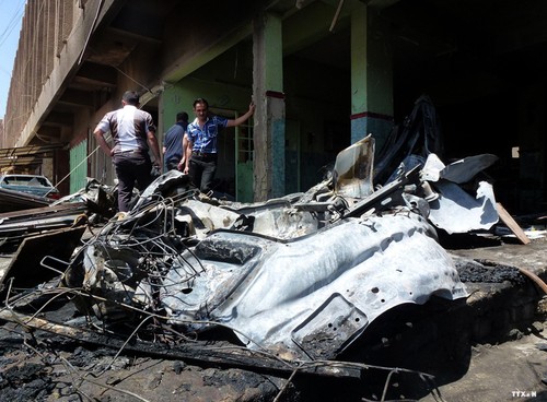 Más de 100 muertos y heridos en ataques consecutivos en Iraq - ảnh 1
