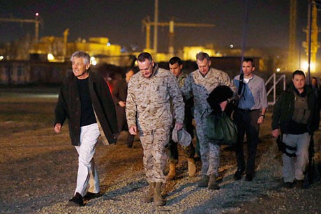 Secretario de Defensa estadounidense llega a Afganistán en visita sorpresa - ảnh 1