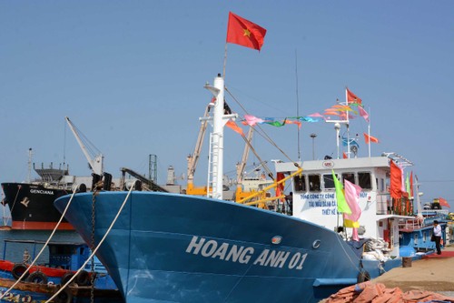 Barcos pesqueros con casco de acero contribuyen a enriquecer y defender la patria - ảnh 4